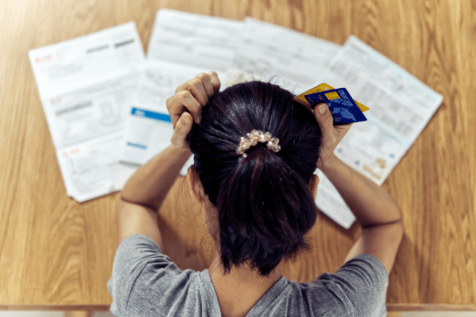 Relacja kobiet z pieniędzmi — skąd się bierze i jak ją przepisać